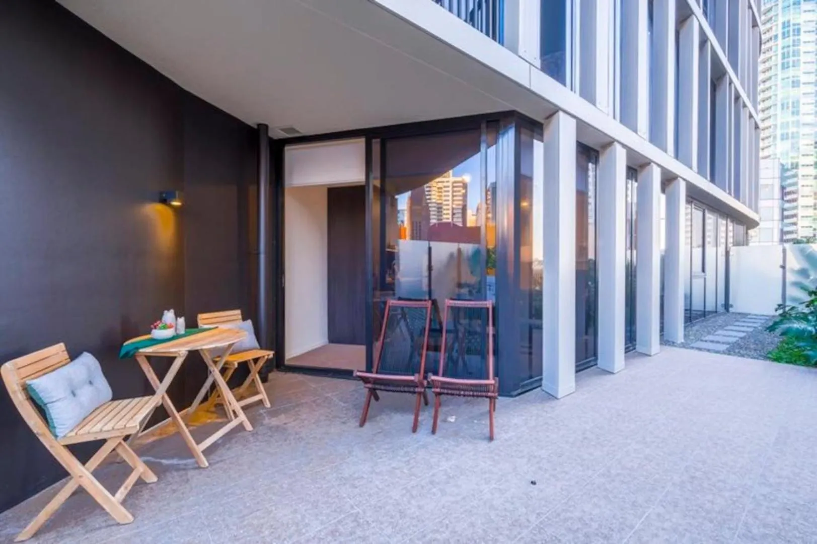 Apartment Kozyguru | Brisbane Cbd | 1 Bed Apt | Spire Australia